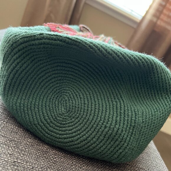 Knit Bucket Crossbody / Should Bag - Picture 2 of 6